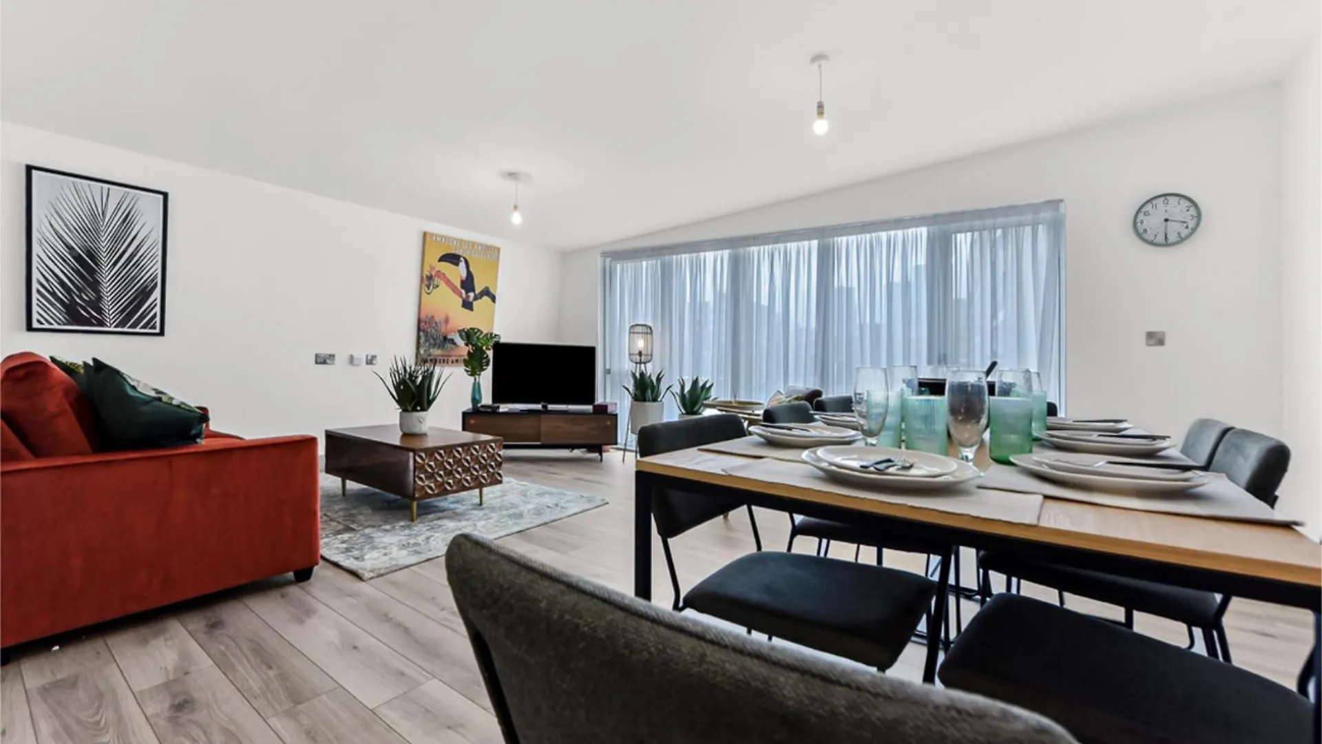 Apartment Earthy Elegance: Nature Inspired Flat In Prime Location London United Kingdom